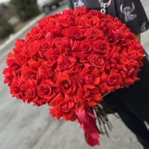 Букет из 51 французской розы №438