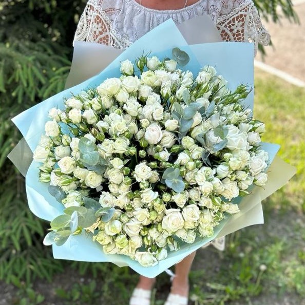 Букет из 51 кустовой розы №446 Букет из 51 кустовой розы №446