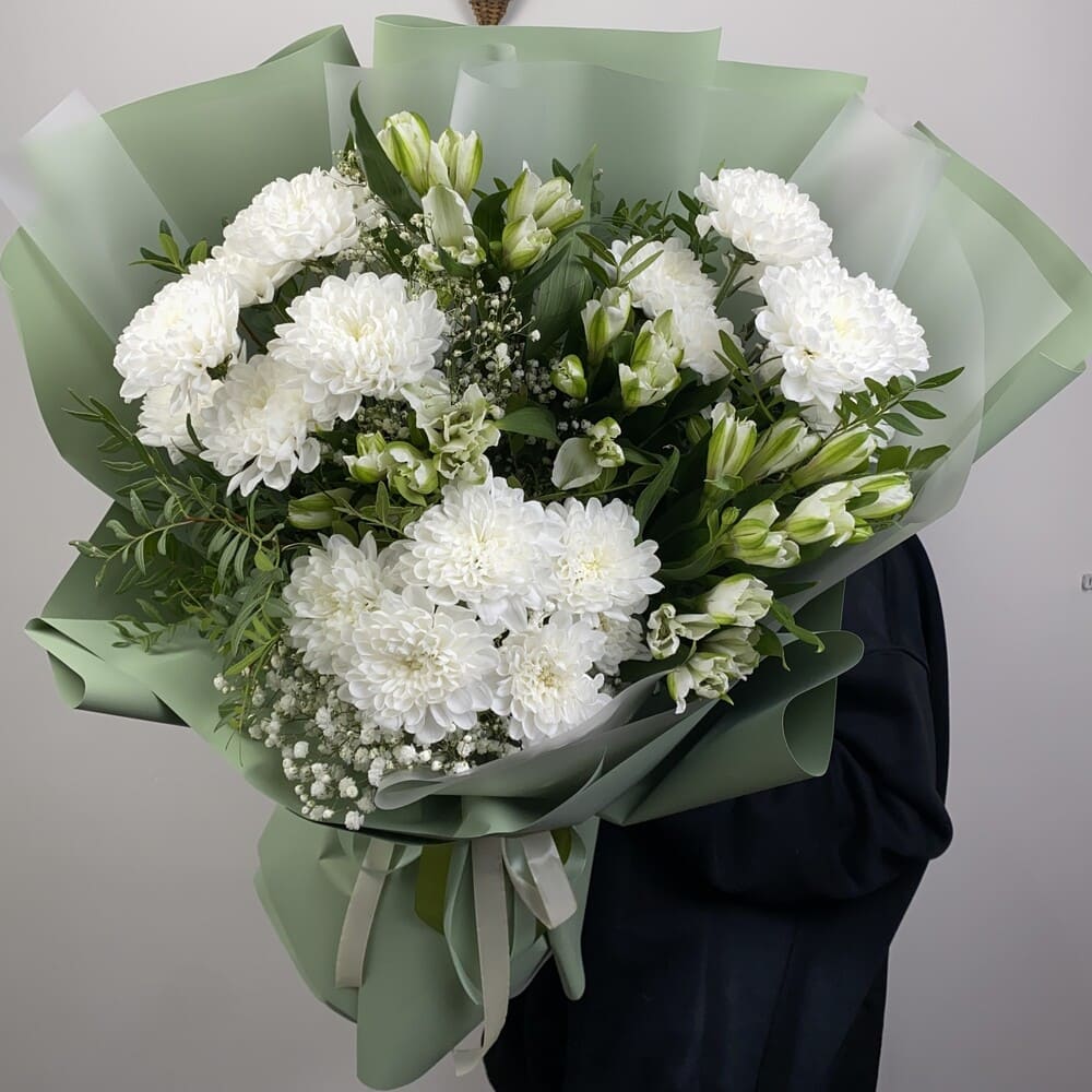 buket-iz-hrizantem-s-alstromeriej-505-2