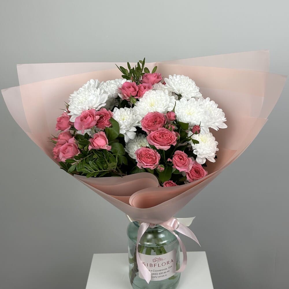 Букет из хризантем и кустовой розы №534 Букет из хризантем и кустовой розы №534