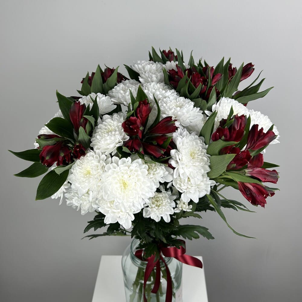 Букет из хризантем и альстромерии №532 Букет из хризантем и альстромерии №532