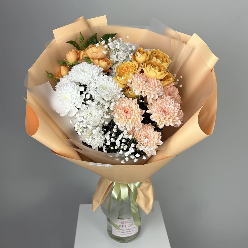 Букет из хризантем, кустовой розы и гипсофилы №439 Букет из хризантем, кустовой розы и гипсофилы №439
