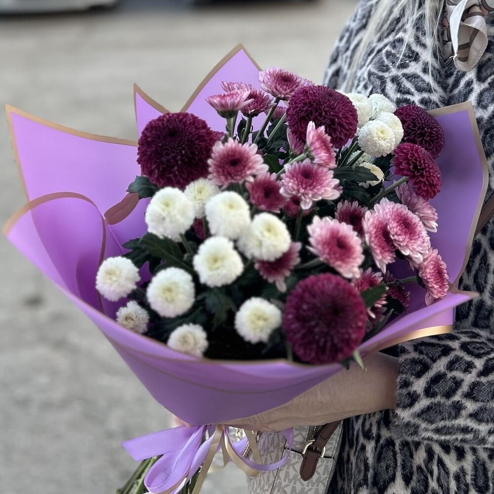 buket-iz-kustovyh-hrizantem-527-2